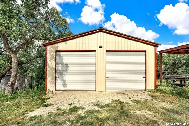205 County Road 3501 Mico, TX 78056