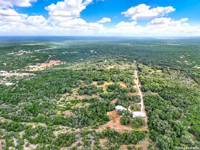 205 County Road 3501 Mico, TX 78056