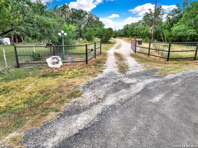 205 County Road 3501 Mico, TX 78056