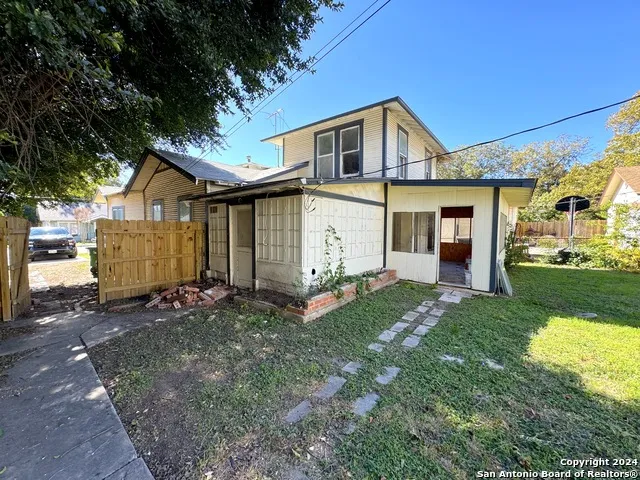 211 Preston San Antonio, TX 78210