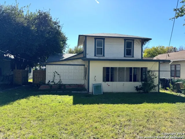 211 Preston San Antonio, TX 78210