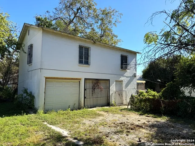 211 Preston San Antonio, TX 78210