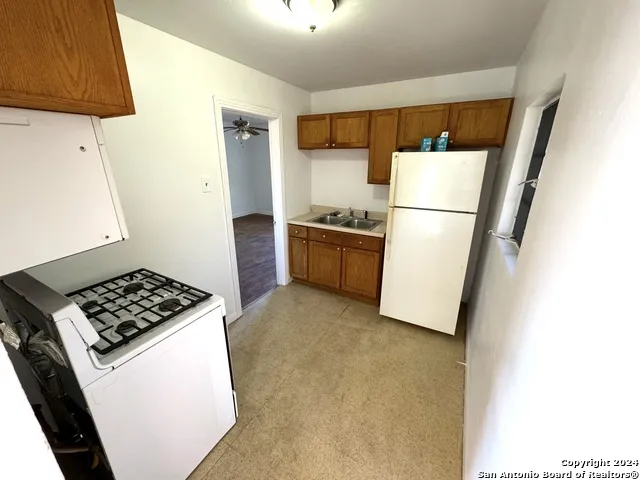 211 Preston San Antonio, TX 78210