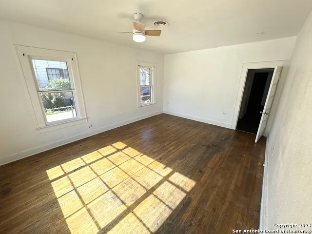 211 Preston San Antonio, TX 78210
