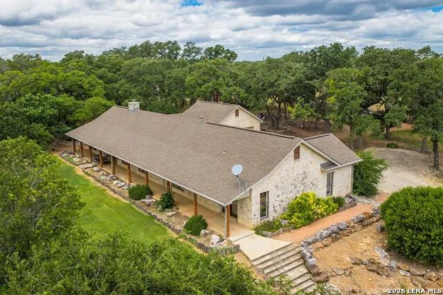 118 RE RANCH RD Kerrville, TX 78028