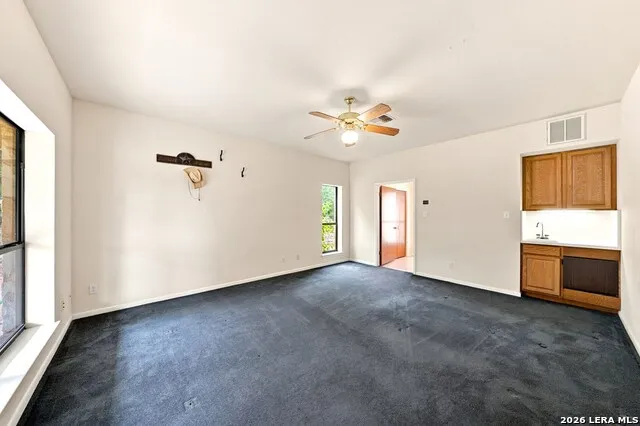 118 RE RANCH RD Kerrville, TX 78028