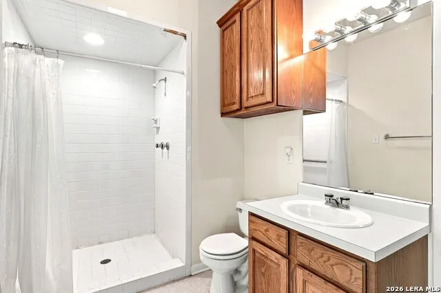 118 RE RANCH RD Kerrville, TX 78028