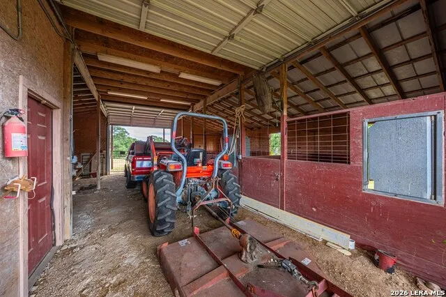 118 RE RANCH RD Kerrville, TX 78028