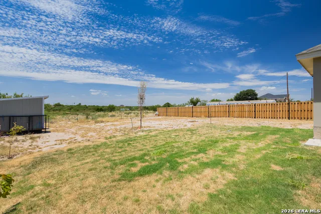 3853 WHITE TAIL DR Eagle Pass, TX 78852