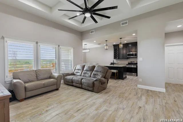3853 WHITE TAIL DR Eagle Pass, TX 78852
