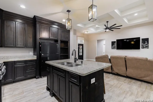 3853 WHITE TAIL DR Eagle Pass, TX 78852