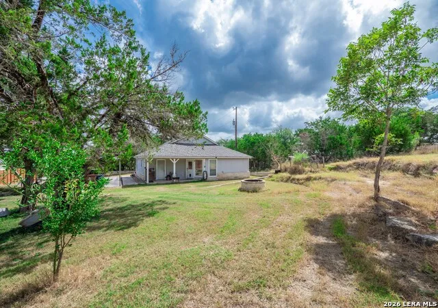 646 Appaloosa Dr Fischer, TX 78623