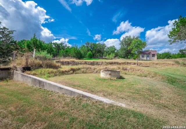 646 Appaloosa Dr Fischer, TX 78623