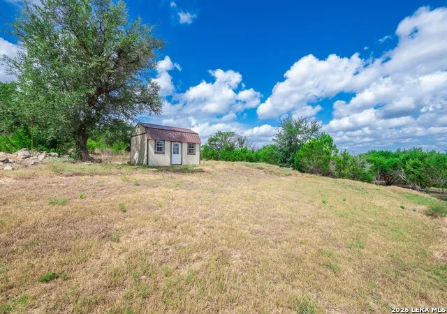 646 Appaloosa Dr Fischer, TX 78623