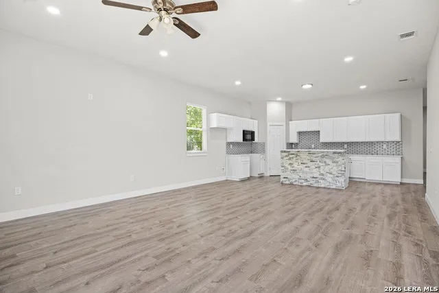 222 Rasa San Antonio, TX 78227