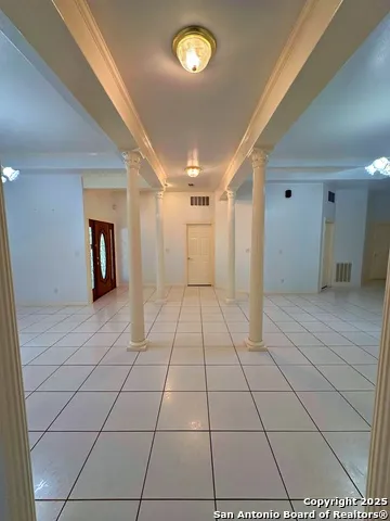508 Lagunillas Charlotte, TX 78011