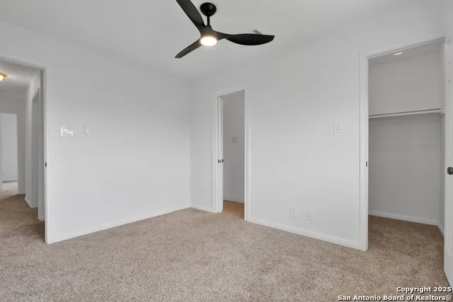 11418 Lago Vista Helotes, TX 78023