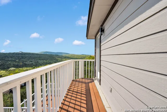 11418 Lago Vista Helotes, TX 78023