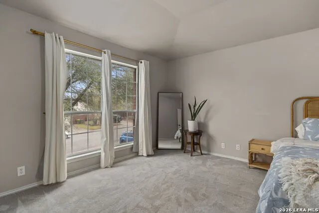 11911 Ghostbridge Helotes, TX 78023