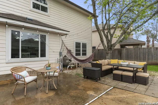 11911 Ghostbridge Helotes, TX 78023
