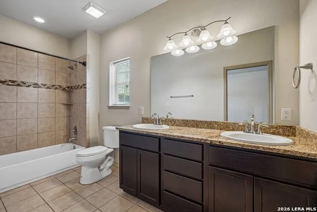 2312 Sailing Way Drive #D Unit D Kerrville, TX 78028