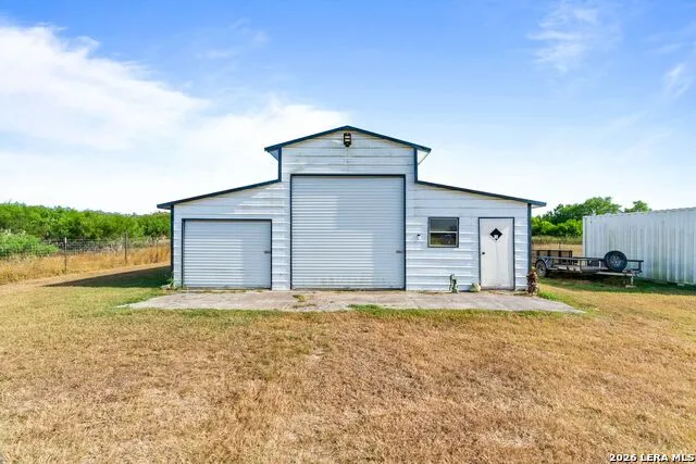 345 E County Road 2180 Kingsville, TX 78363