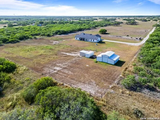 345 E County Road 2180 Kingsville, TX 78363