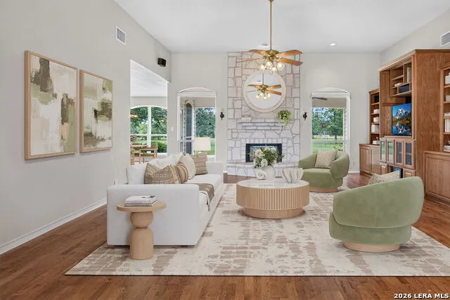 7261 KEENELAND DR Boerne, TX 78015