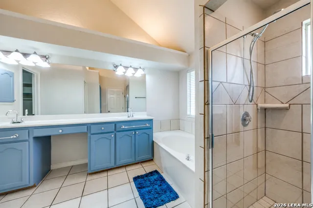 217 Hunters Dawn La Vernia, TX 78121