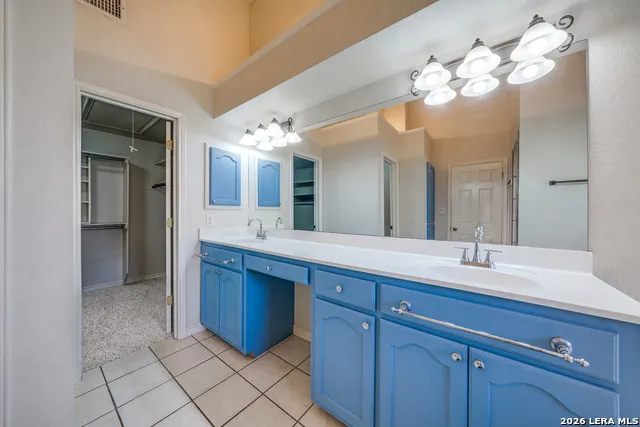217 Hunters Dawn La Vernia, TX 78121