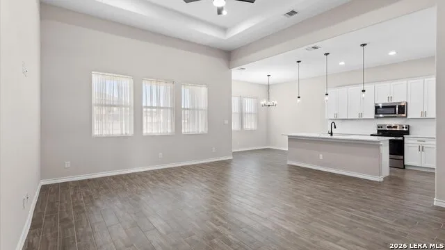 8511 Ventura Selma, TX 78154