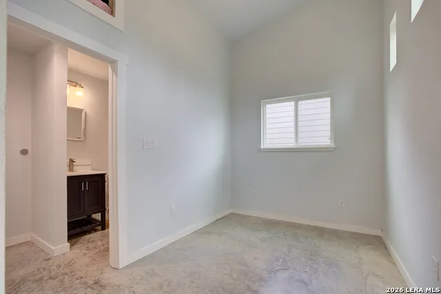 569 Ledgeview Canyon Lake, TX 78133