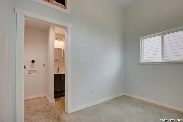 569 Ledgeview Canyon Lake, TX 78133