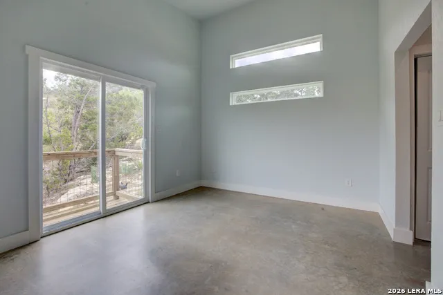 569 Ledgeview Canyon Lake, TX 78133