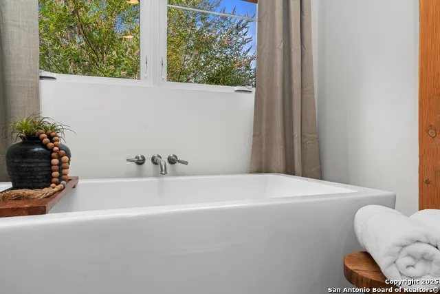 1257 Adyson Ridge Bulverde, TX 78163
