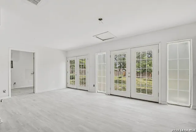 619 Oban San Antonio, TX 78216