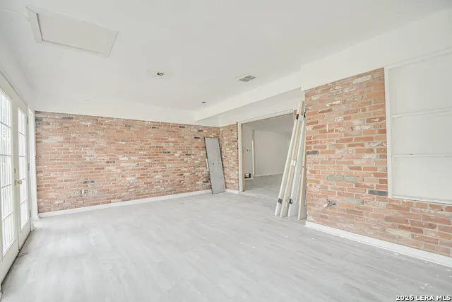 619 Oban San Antonio, TX 78216