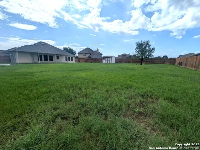 6963 Hallie Heights Schertz, TX 78154