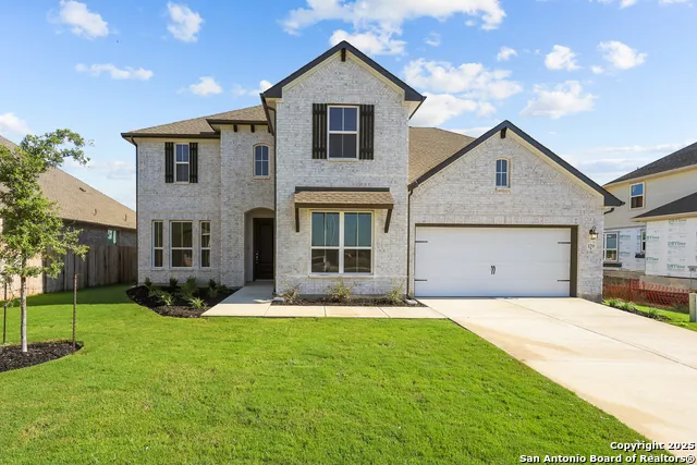 179 Annette Dr Castroville, TX 78009