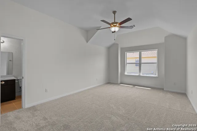 179 Annette Dr Castroville, TX 78009