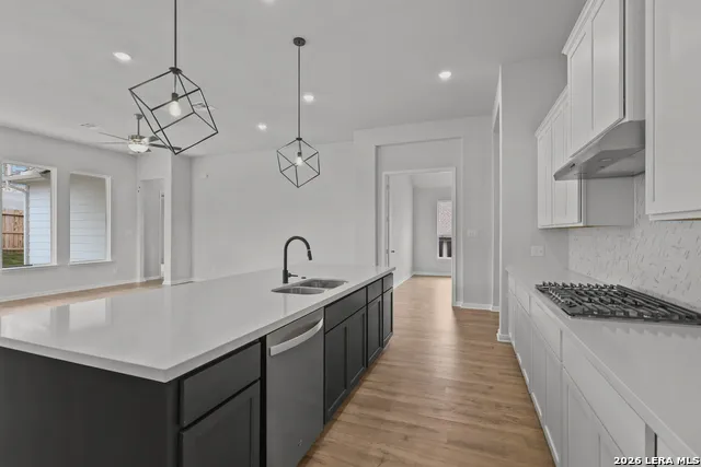 3204 Crosby Creek Schertz, TX 78108