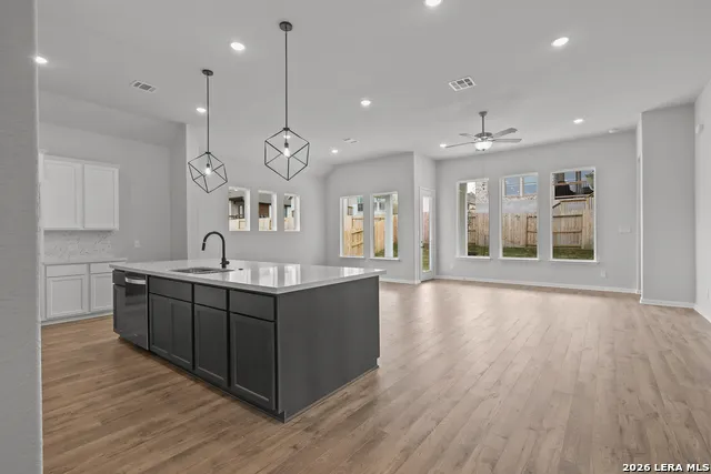 3204 Crosby Creek Schertz, TX 78108