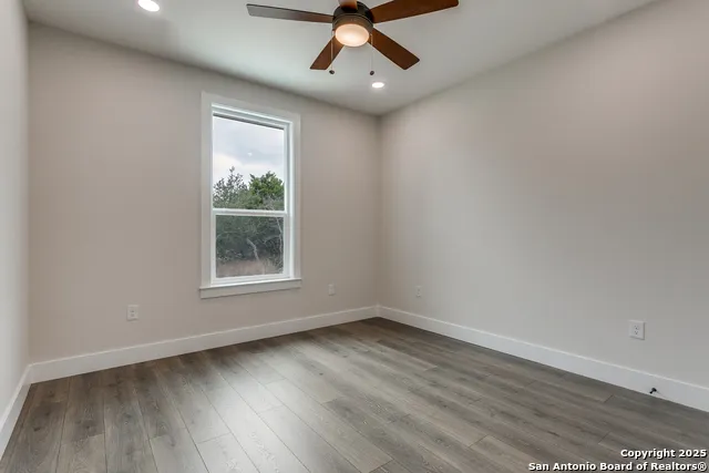 1140 Yaupon Fischer, TX 78623