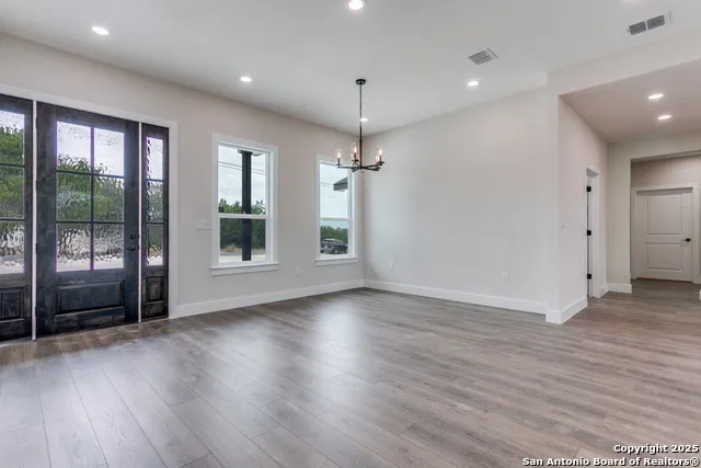 1140 Yaupon Fischer, TX 78623