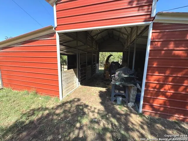 2485 Bump Gate Pipe Creek, TX 78063
