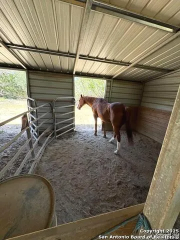 2485 Bump Gate Pipe Creek, TX 78063