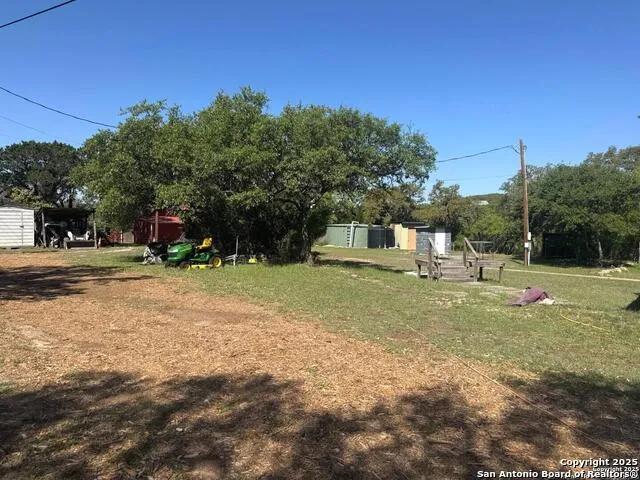 2485 Bump Gate Pipe Creek, TX 78063