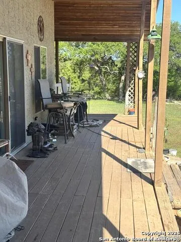 2485 Bump Gate Pipe Creek, TX 78063