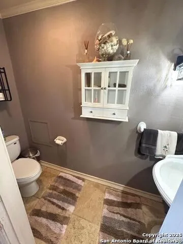 2485 Bump Gate Pipe Creek, TX 78063