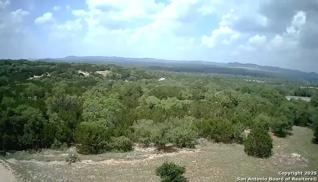2485 Bump Gate Pipe Creek, TX 78063